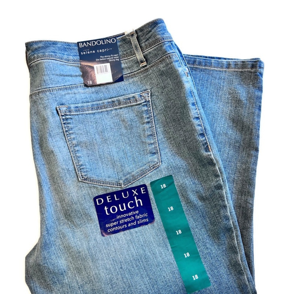 Bandolino Jean Capris Size 18